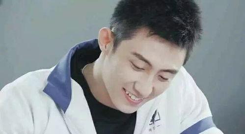 娱乐圈吃瓜爆料 黄景瑜,娱乐圈风云再起,揭秘他的不为人知一面